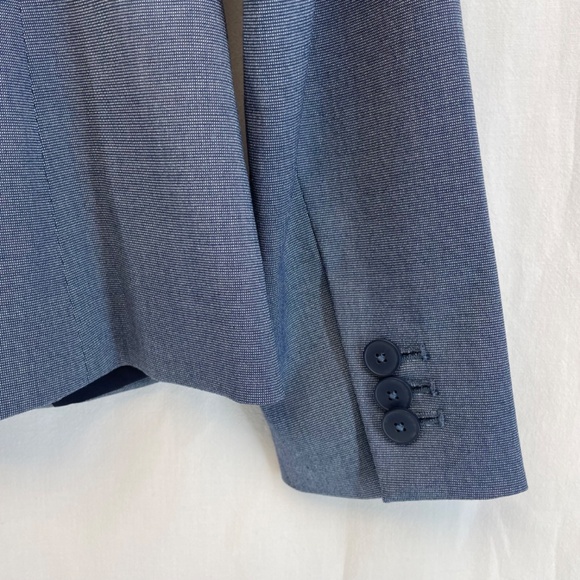 Banana Republic Blazer Blue Textured Women’s Size 2 - Like New - Picture 11 of 12
